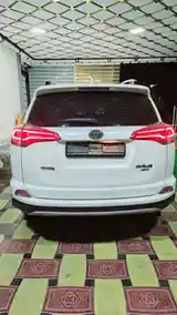 Toyota RAV 4, 2017-8