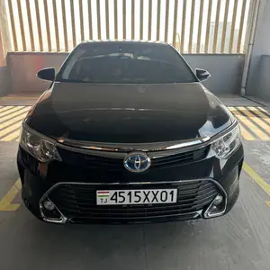 Toyota Camry, 2015