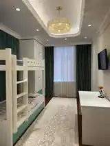 3-комн. квартира, 11 этаж, 130м², Пединститут-7