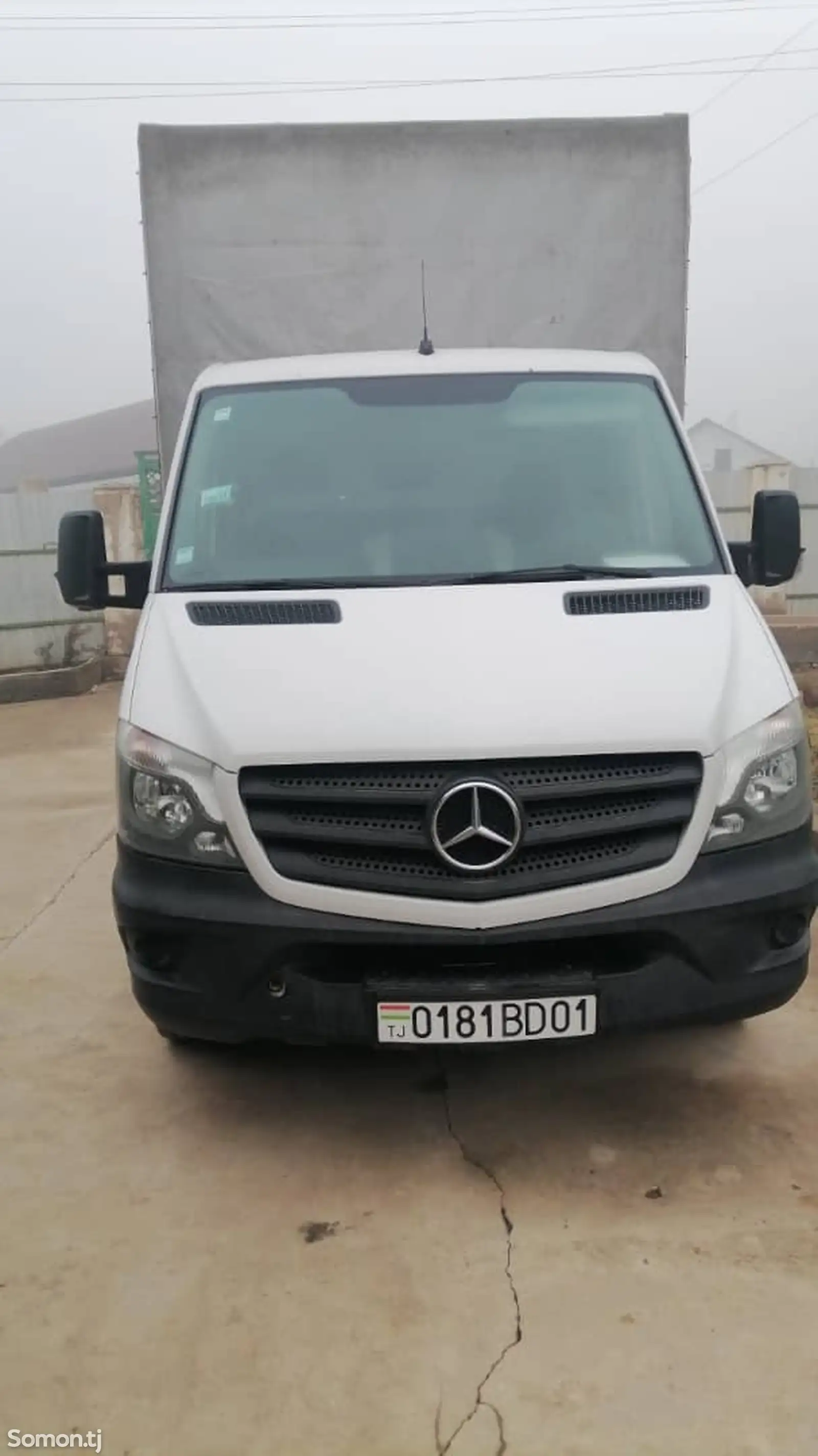 Фургон Mercedes Benz, 2015-1