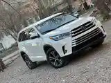 Toyota Highlander, 2017-4