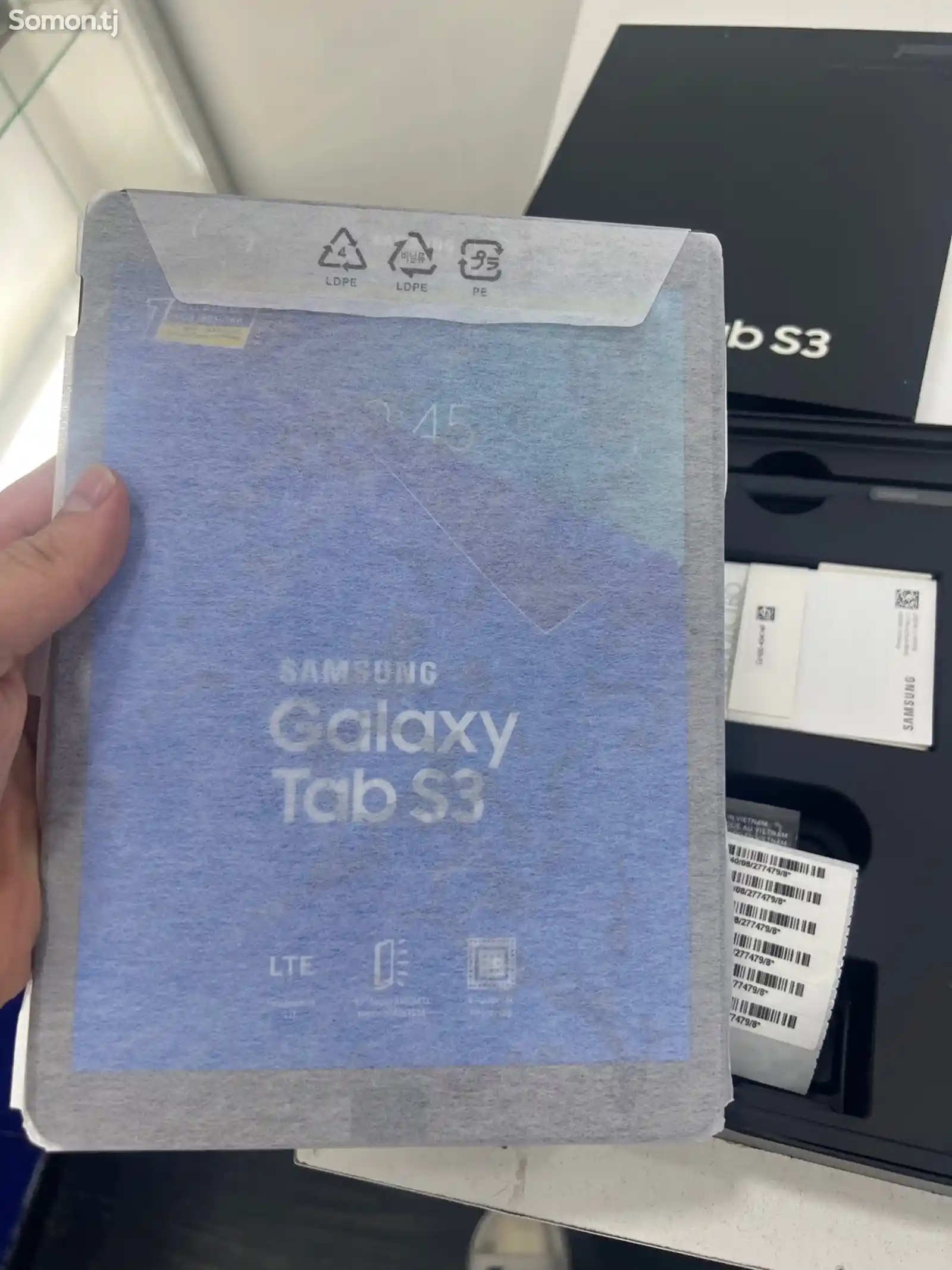 Планшет Samsung Tab S3 32Gb-2