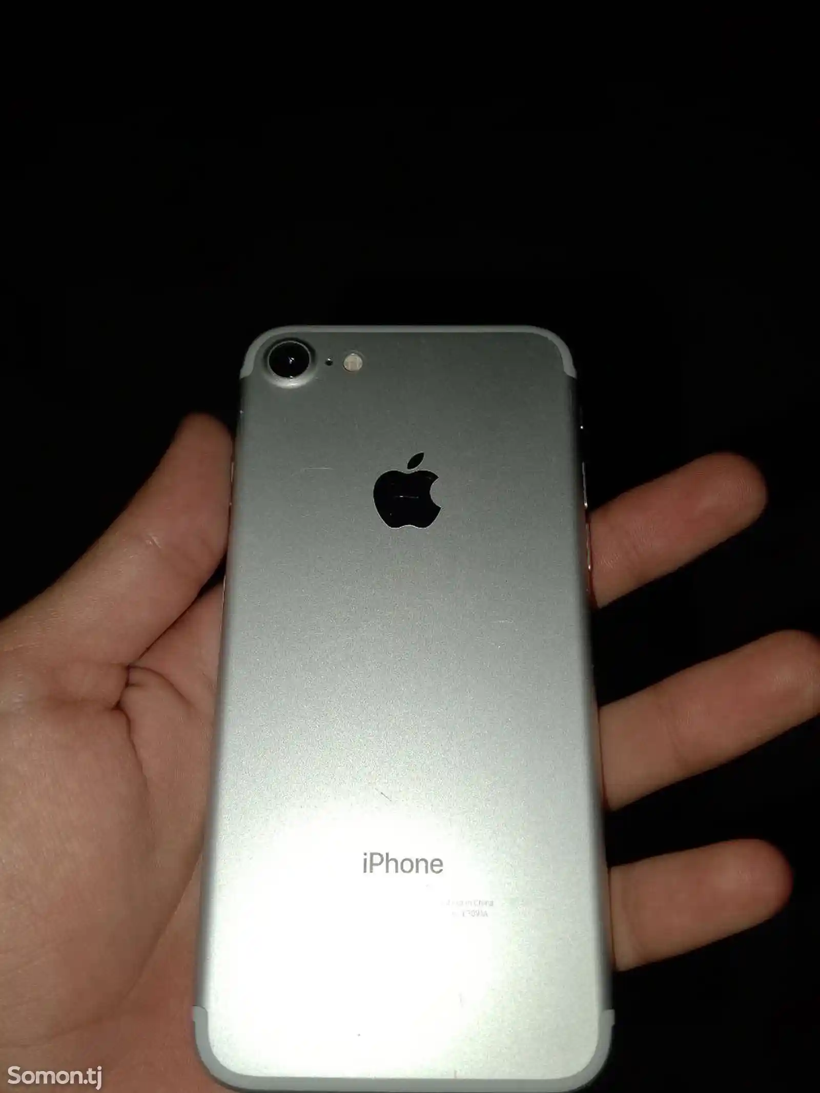 Apple iPhone 7, 32 gb-1