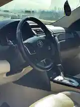 Toyota Camry, 2015-9