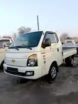 Бортовой автомобиль Hyundai Porter 2-6