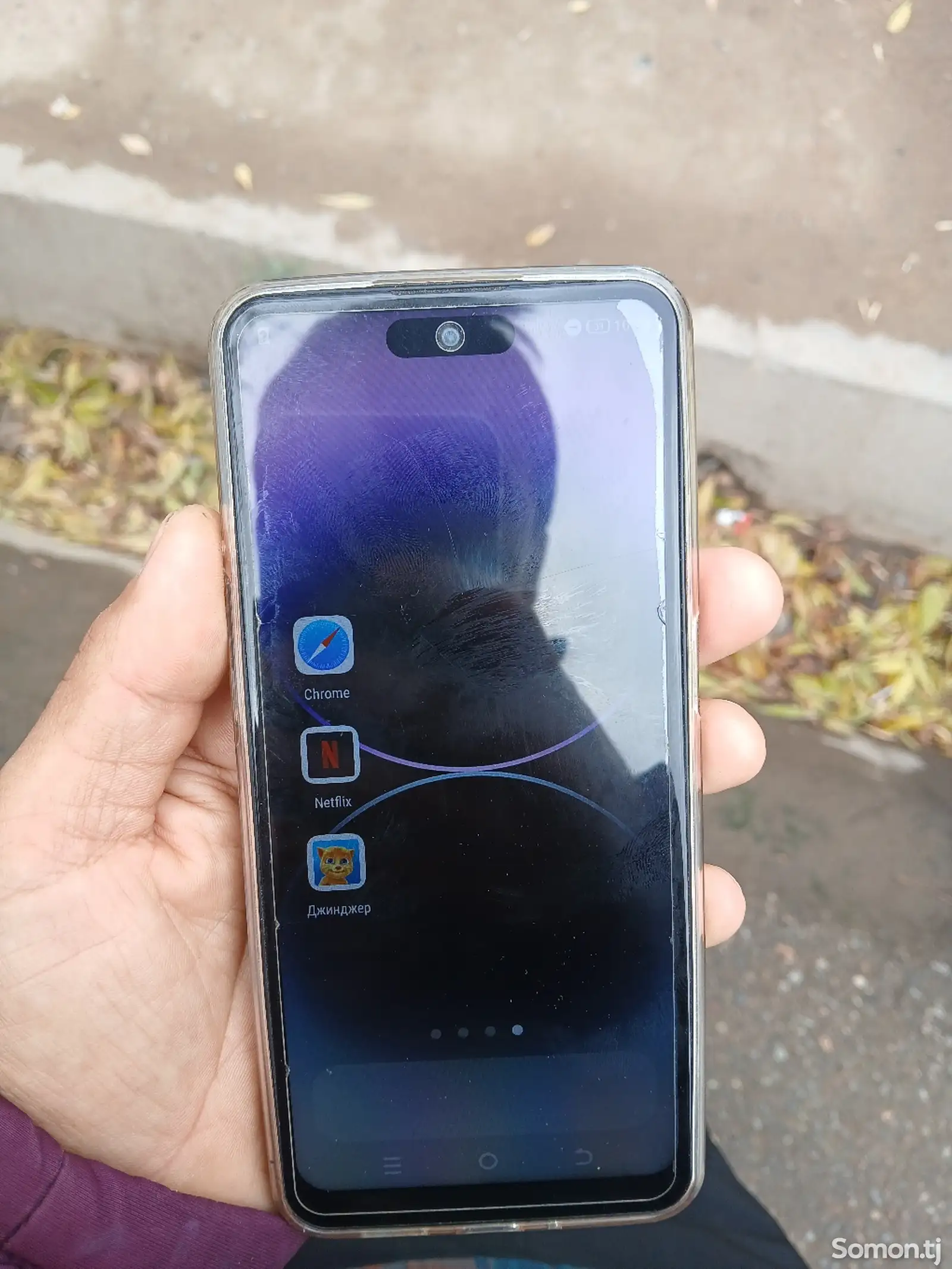 Телефон Realme-1