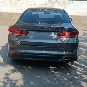 Kia Optima, 2017