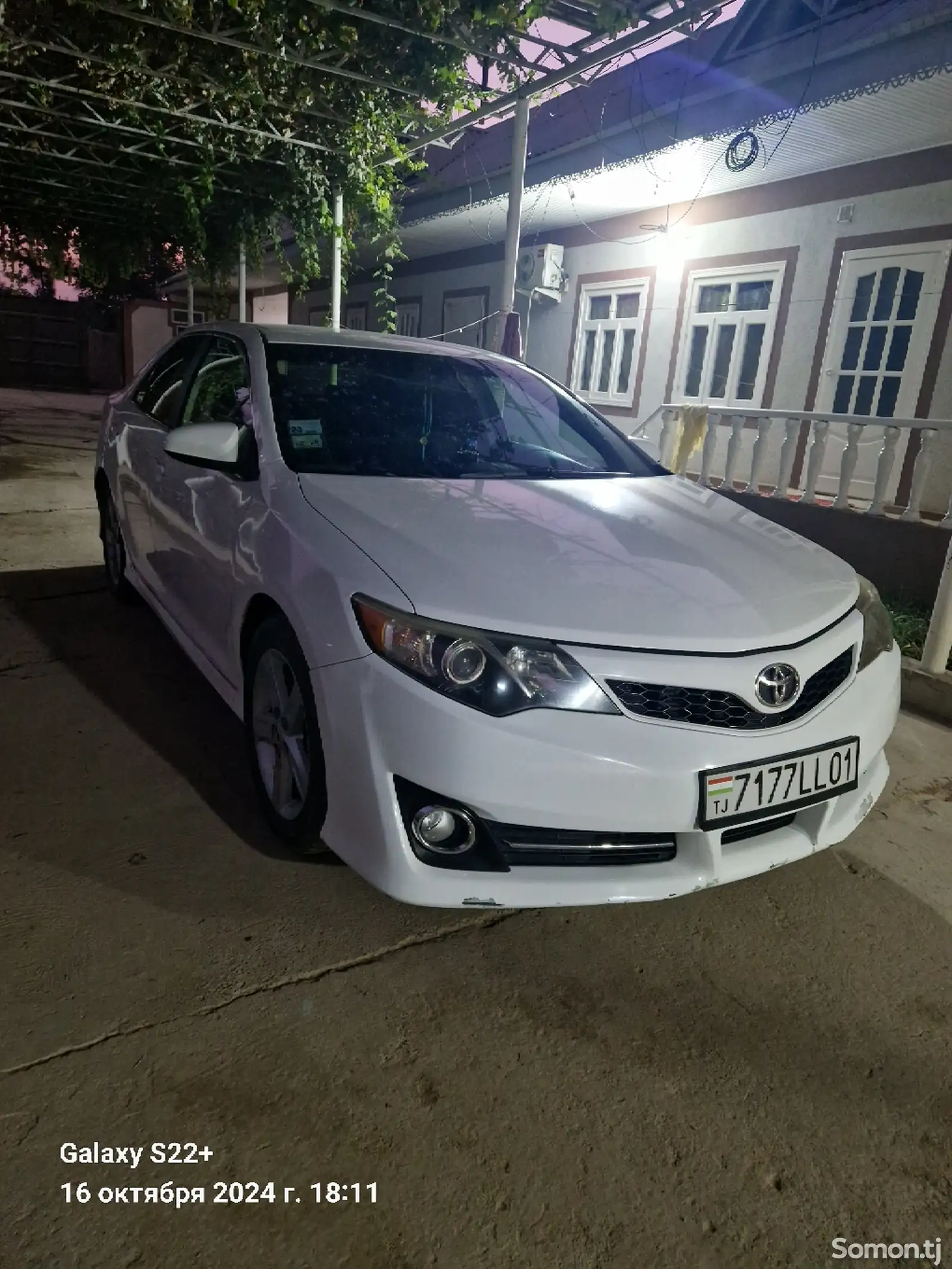 Toyota Camry, 2013-3