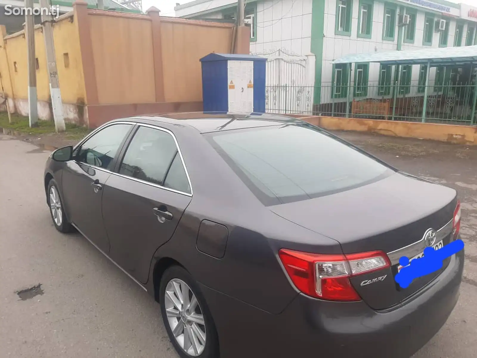 Toyota Camry, 2013-1