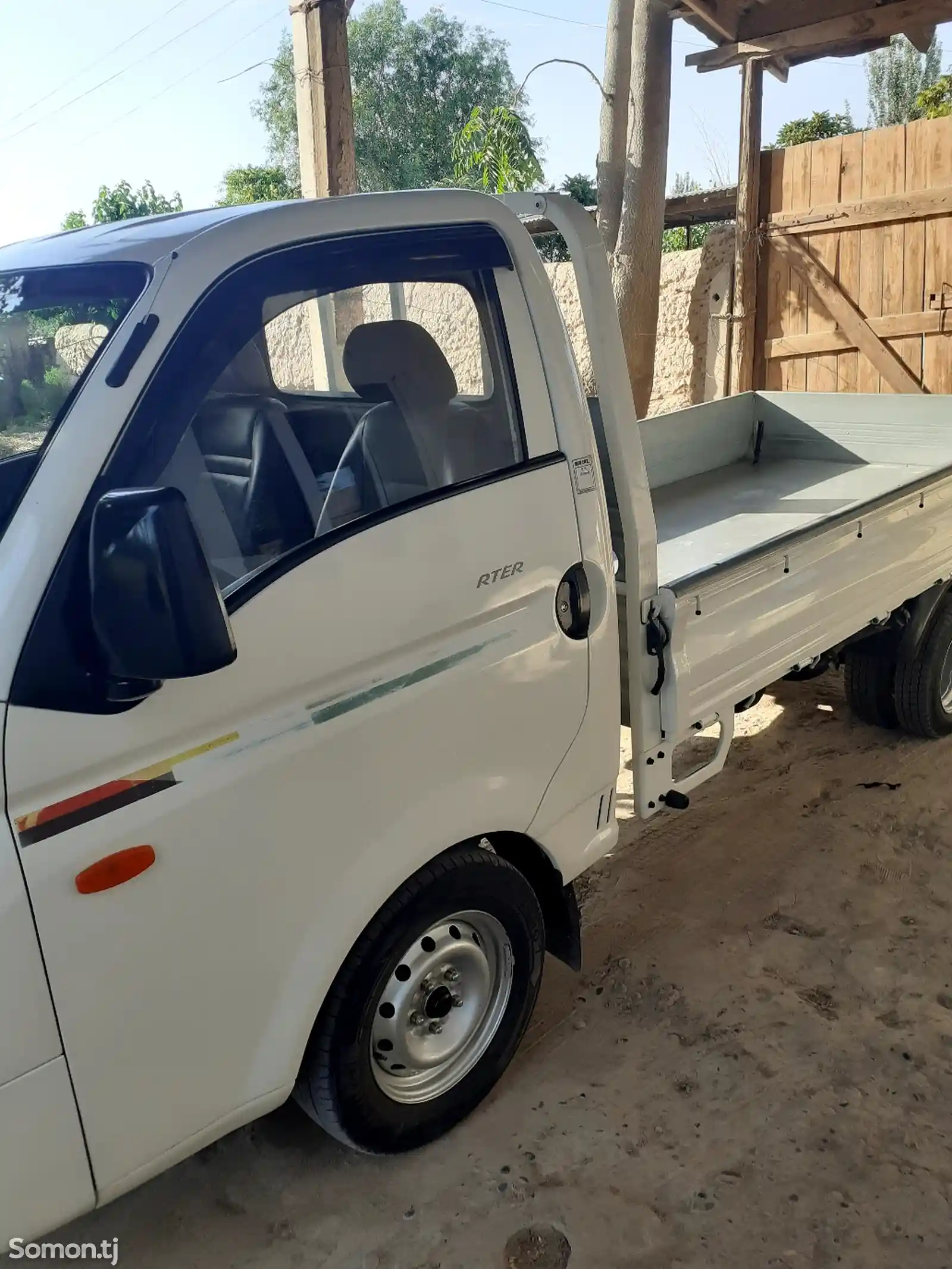 Бортовой автомобиль Hyundai Porter 2, 2007-4