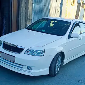 Chevrolet Lacetti, 2005