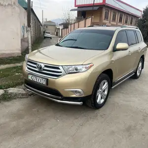 Toyota Highlander, 2012