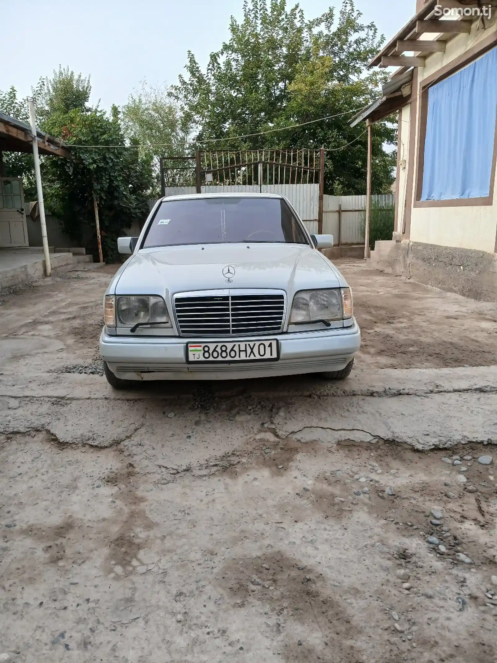 Mercedes-Benz W124, 1995-11