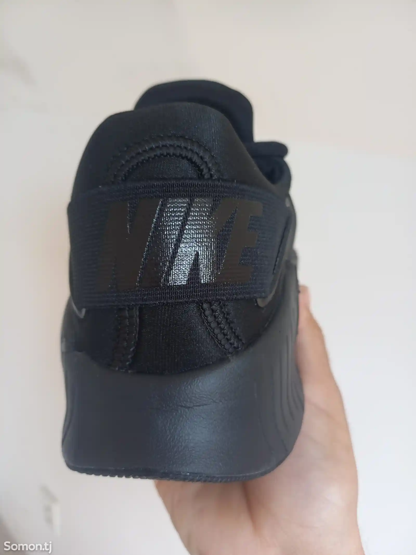 Кроссовки Nike-5