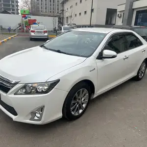 Toyota Camry, 2014