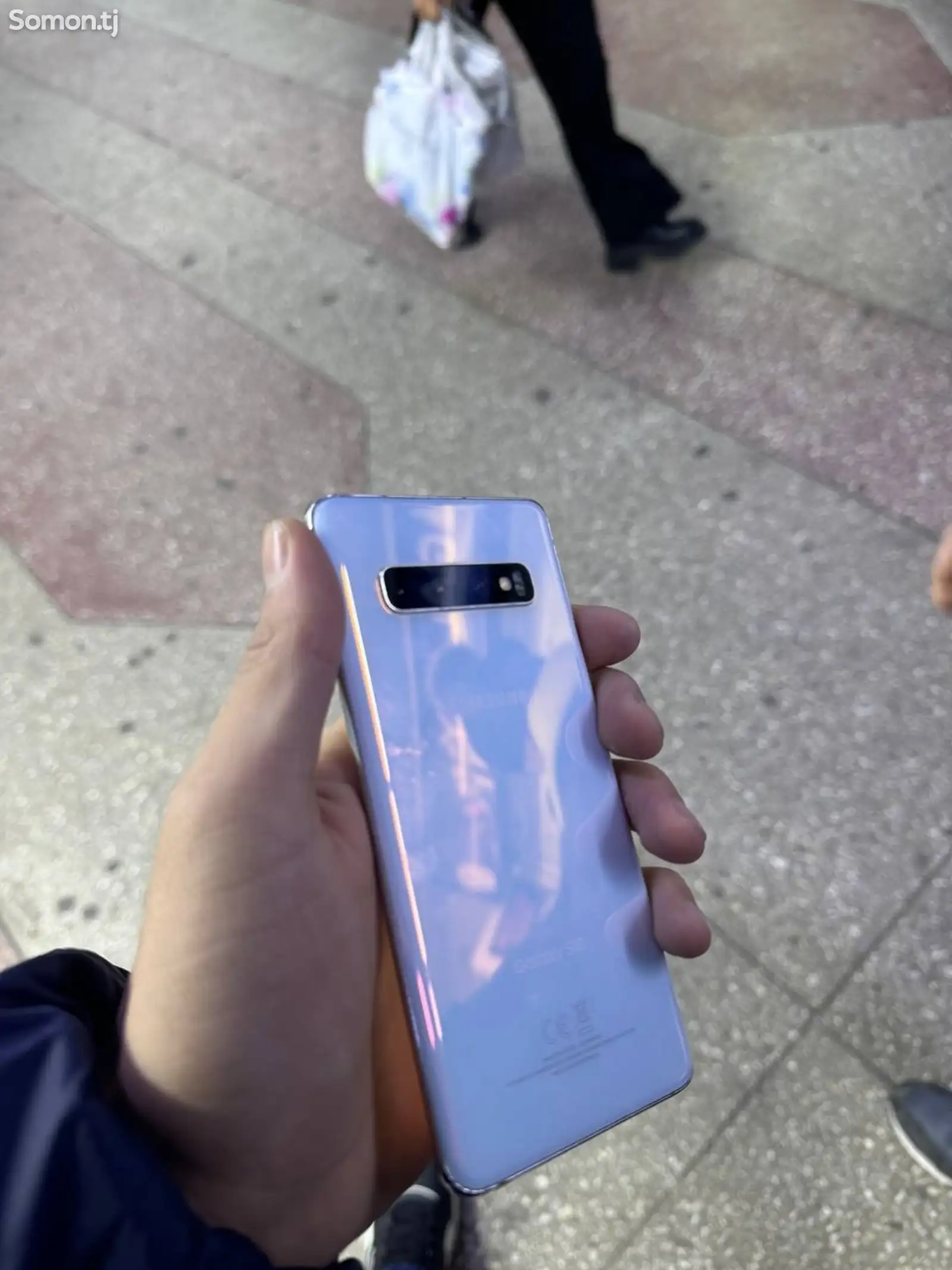 Samsung Galaxy S10-1