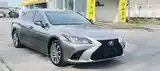 Lexus ES series, 2022-8