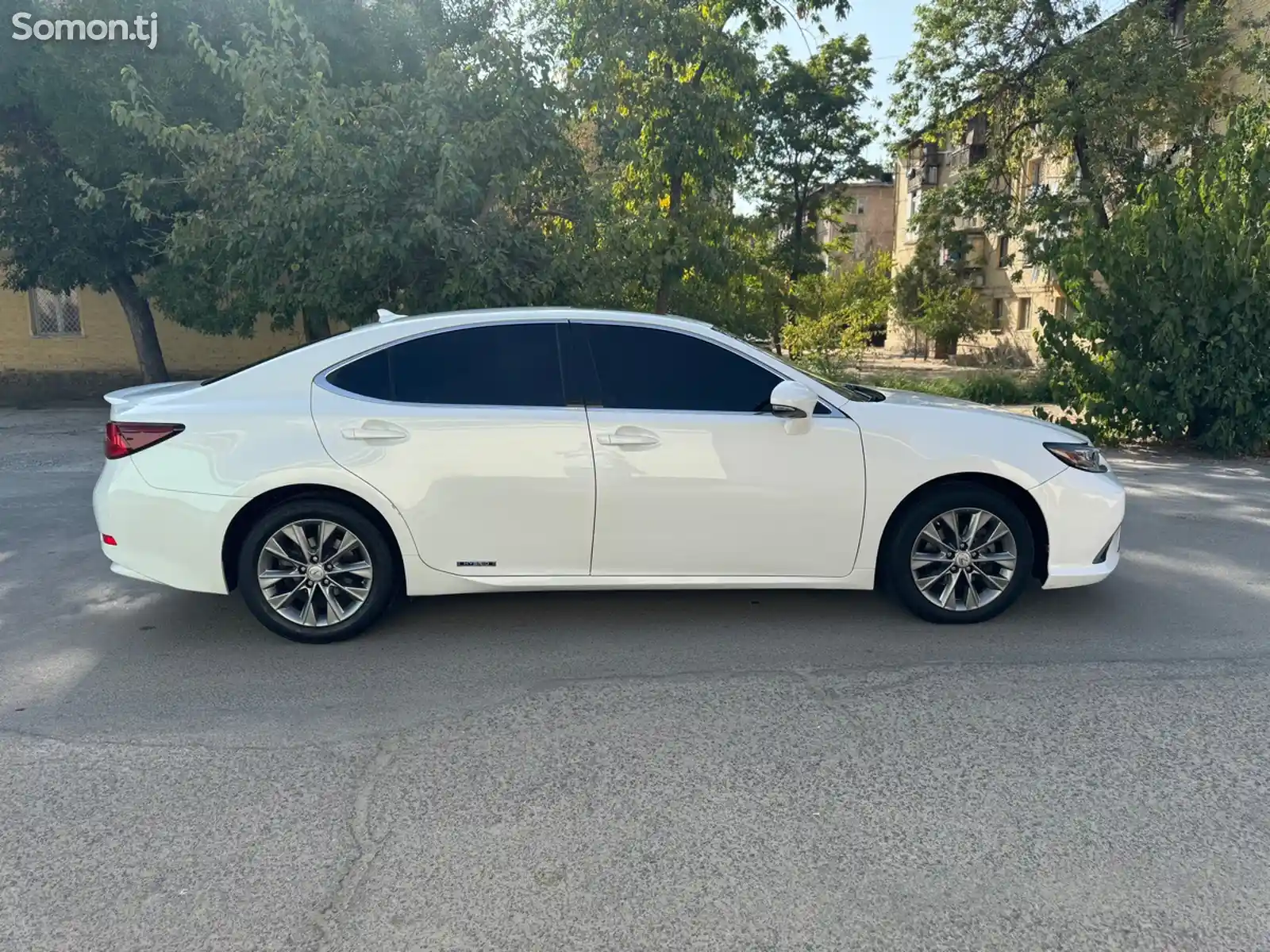 Lexus ES series, 2013-4