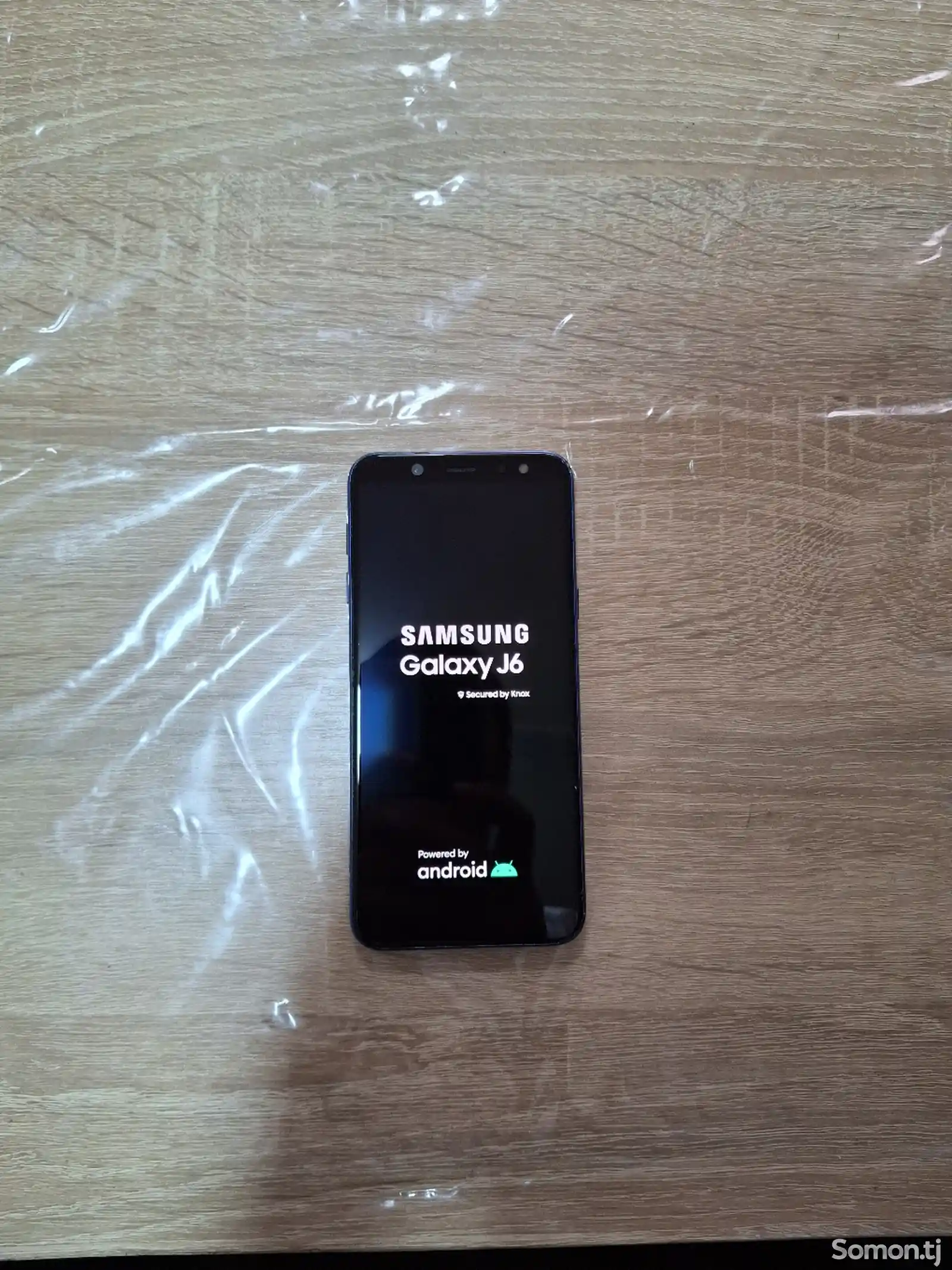 Samsung Galaxy J6-1