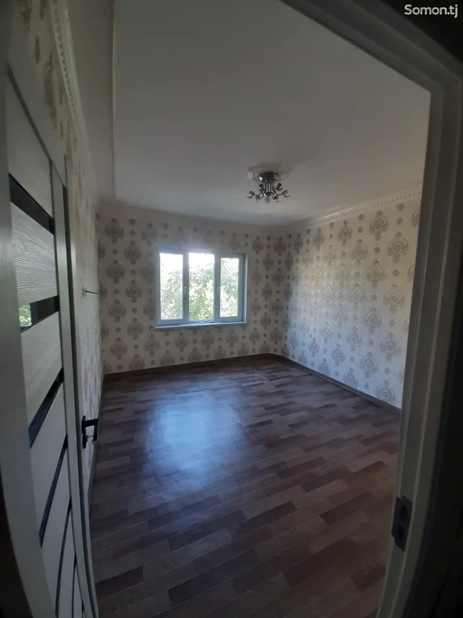 5-комн. квартира, 2 этаж, 102 м², Кайраккум-10