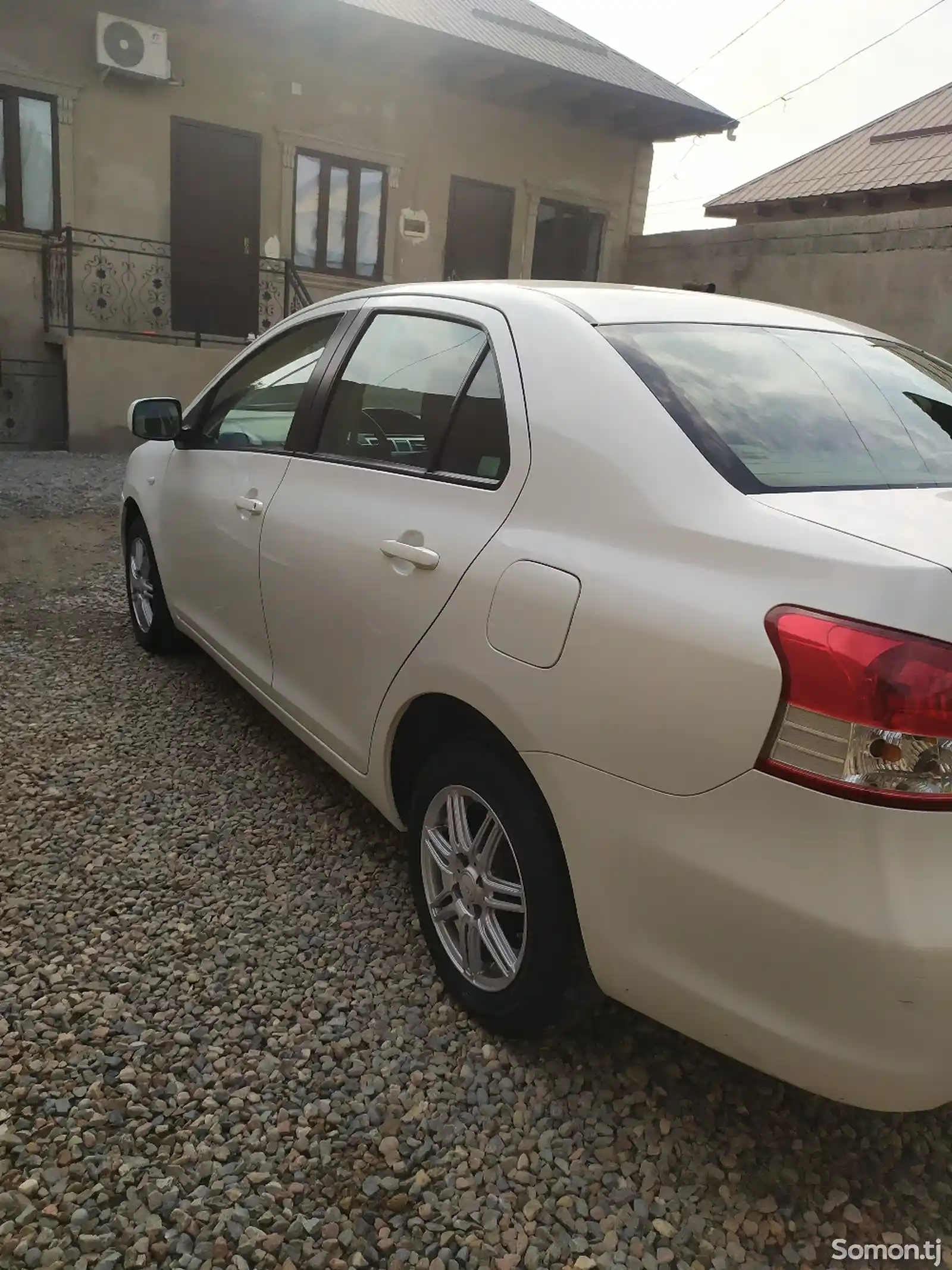 Toyota Belta, 2008-5