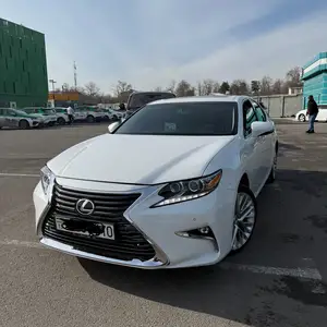 Lexus ES series, 2015