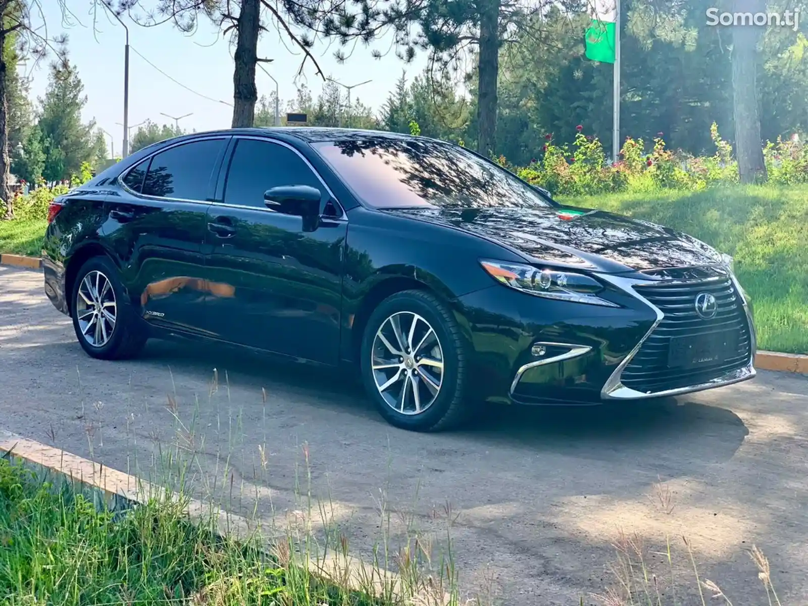 Lexus ES series, 2016-5