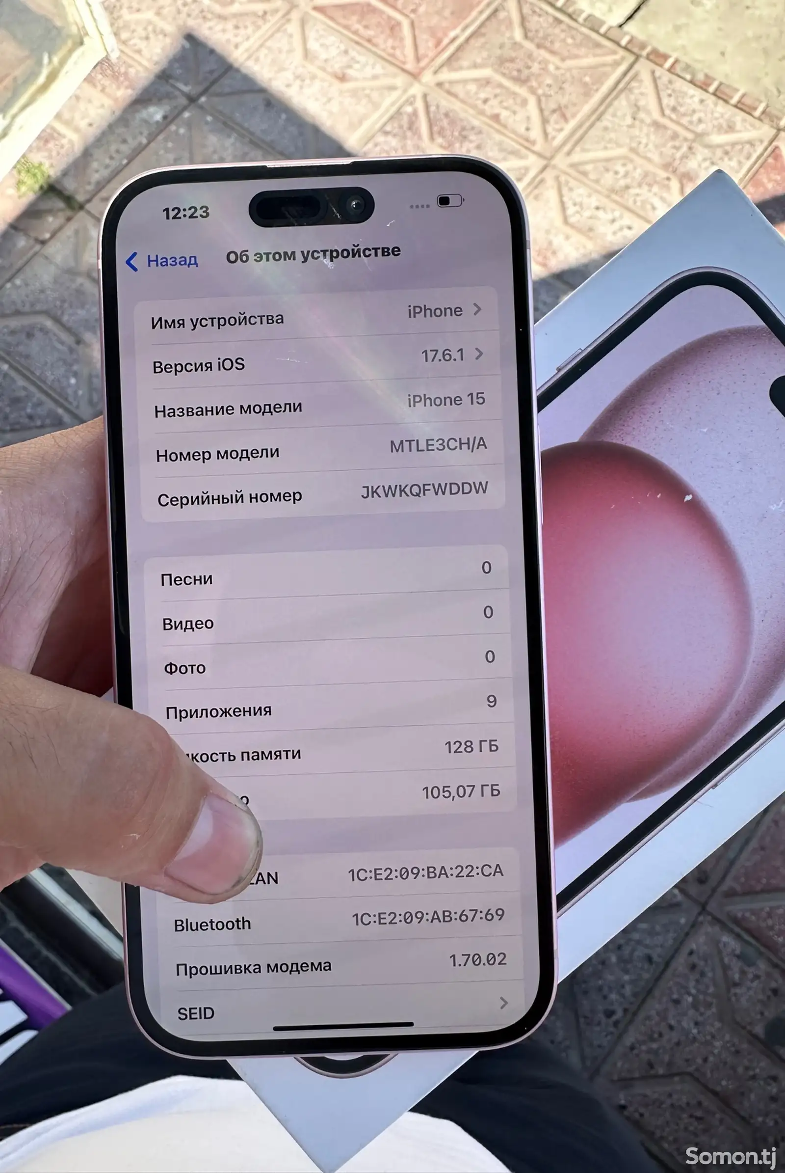 Apple iPhone 15, 128 gb, Pink-3