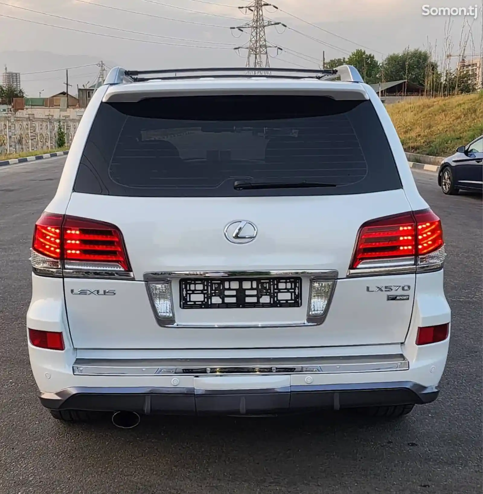 Lexus LX series, 2010-9