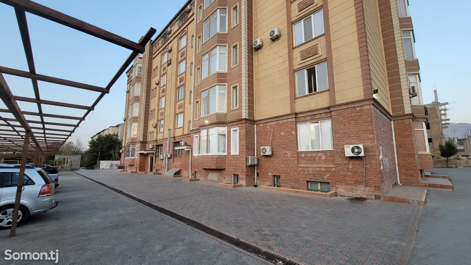 1-комн. квартира, Цокольный этаж, 45 м², 12мкр-1