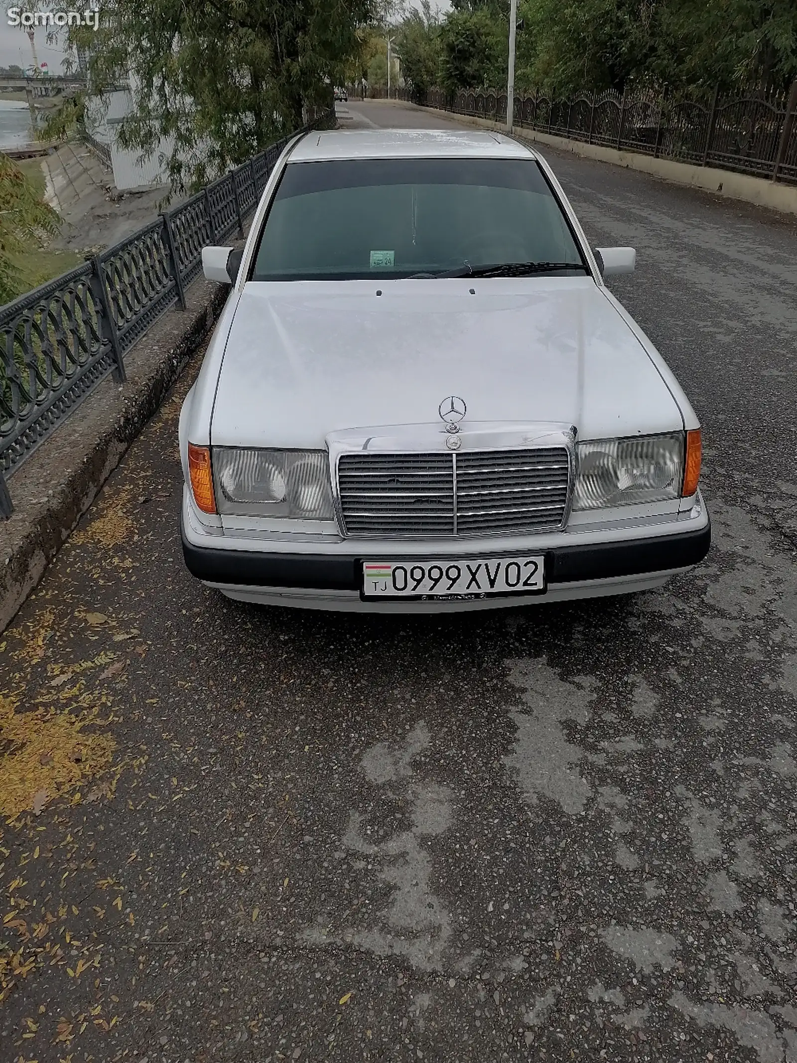 Mercedes-Benz W124, 1993-1