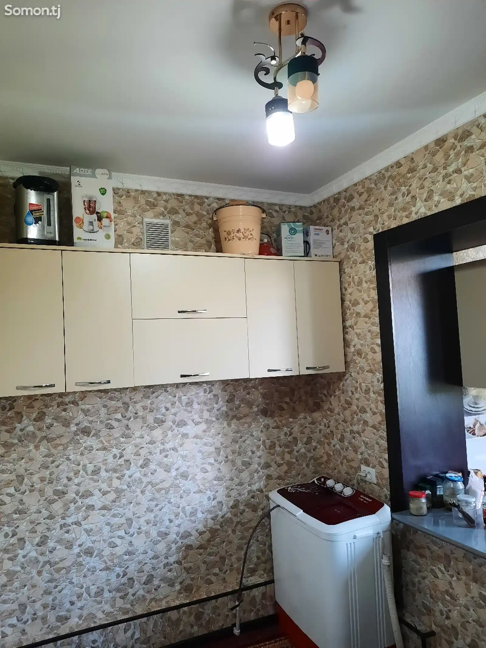 3-комн. квартира, 4 этаж, 60 м², Мирзо Турсунзода 22-2