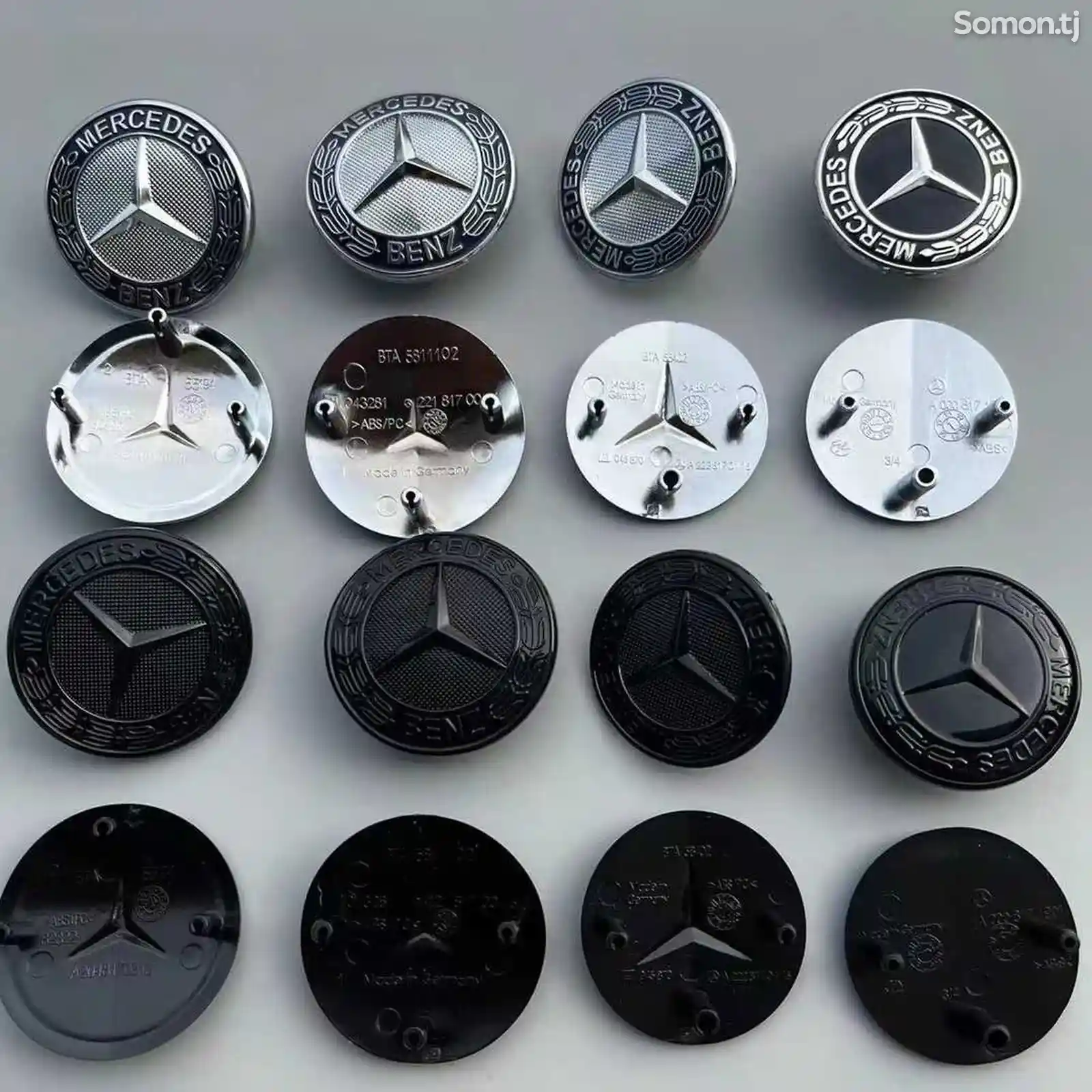 Эмблема на решетку радиатора на Mercedes Benz-1