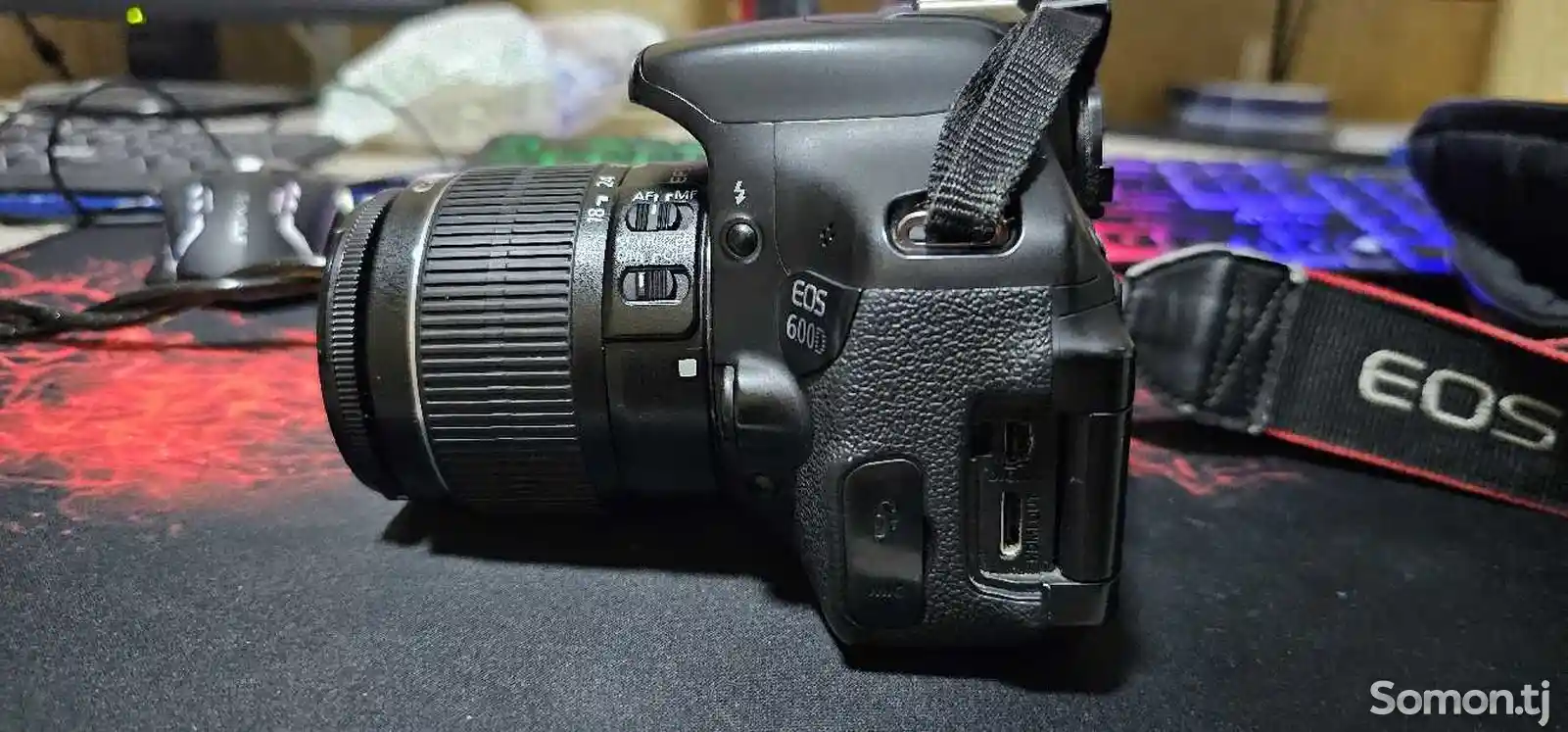 Фотоаппарат Canon 600D-4