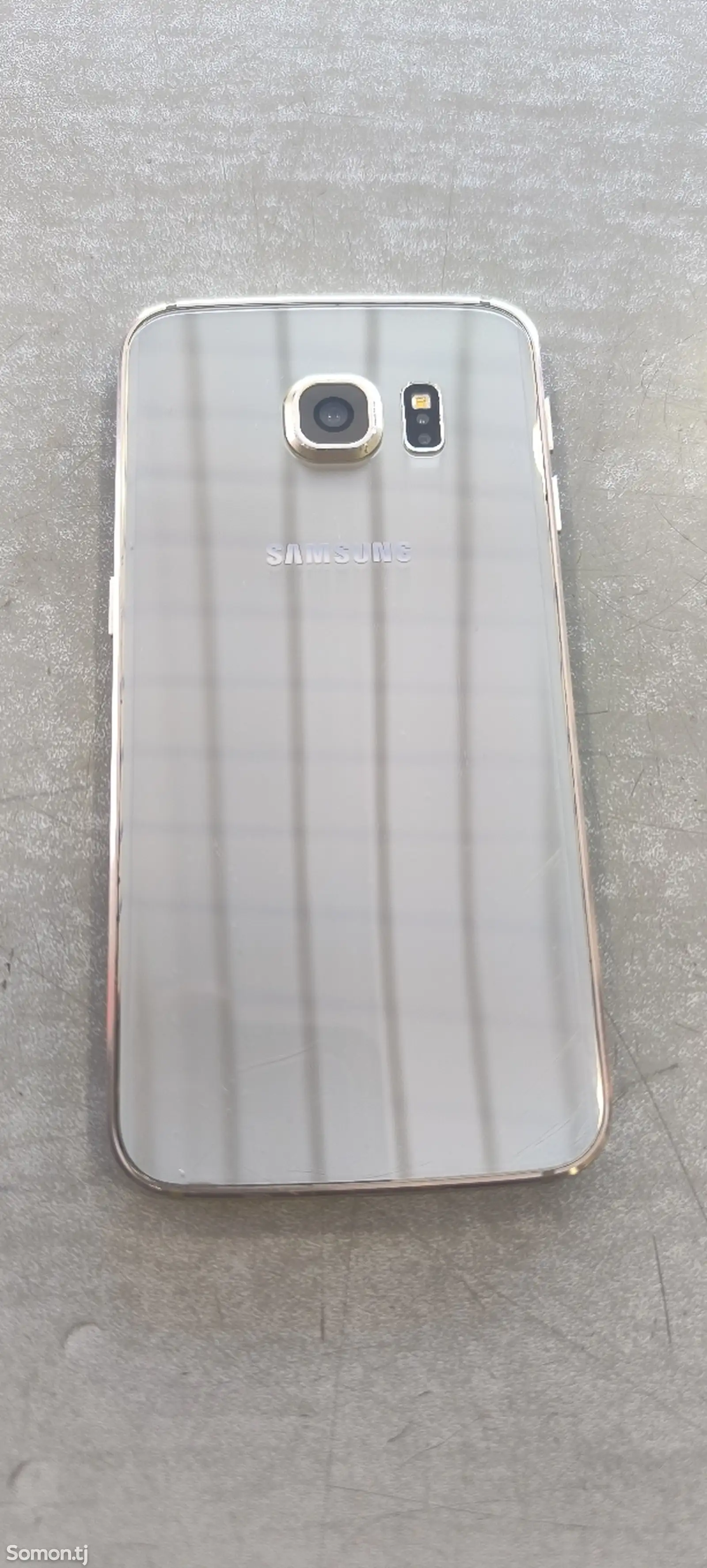 Samsung Galaxy S6 Edge +-1