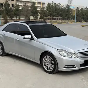 Mercedes-Benz E class, 2012