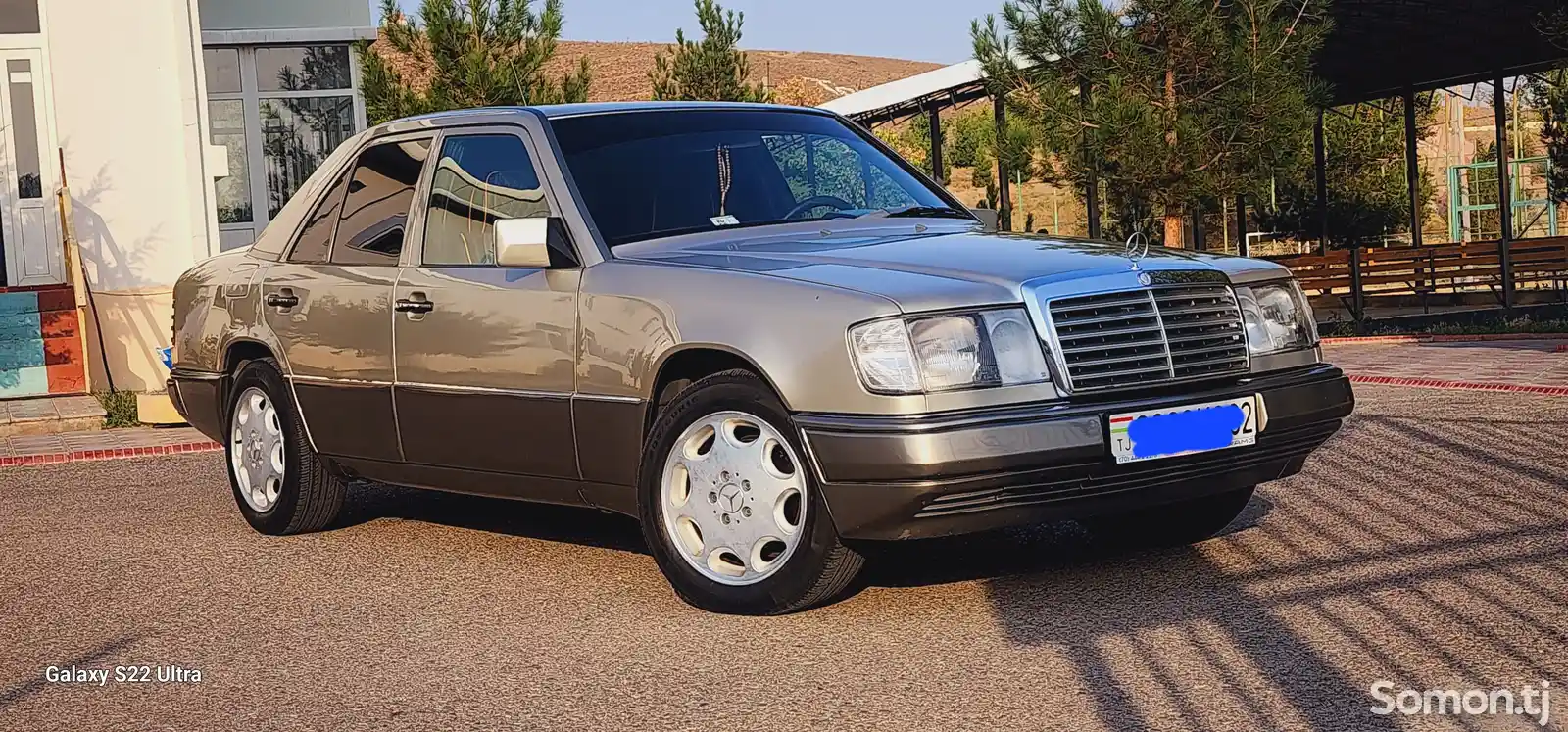 Mercedes-Benz W124, 1990-1