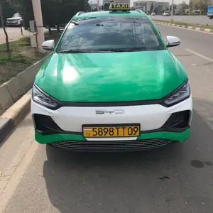 BYD E2, 2023