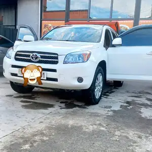 Toyota RAV 4, 2008