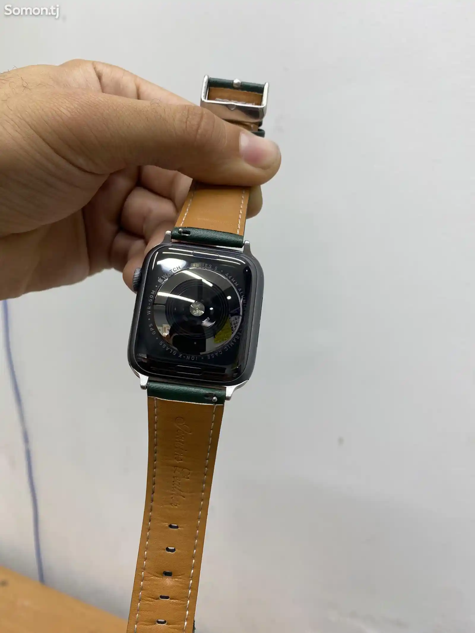 Смарт часы Apple Watch series 5/44mm-3