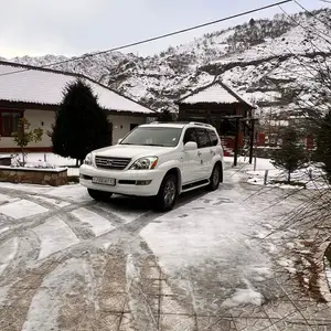 Lexus GX series, 2009