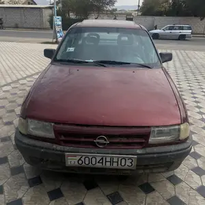 Opel Astra F, 1992