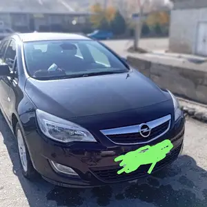 Opel Astra J, 2012