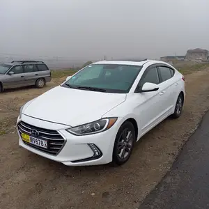 Hyundai Elantra, 2017