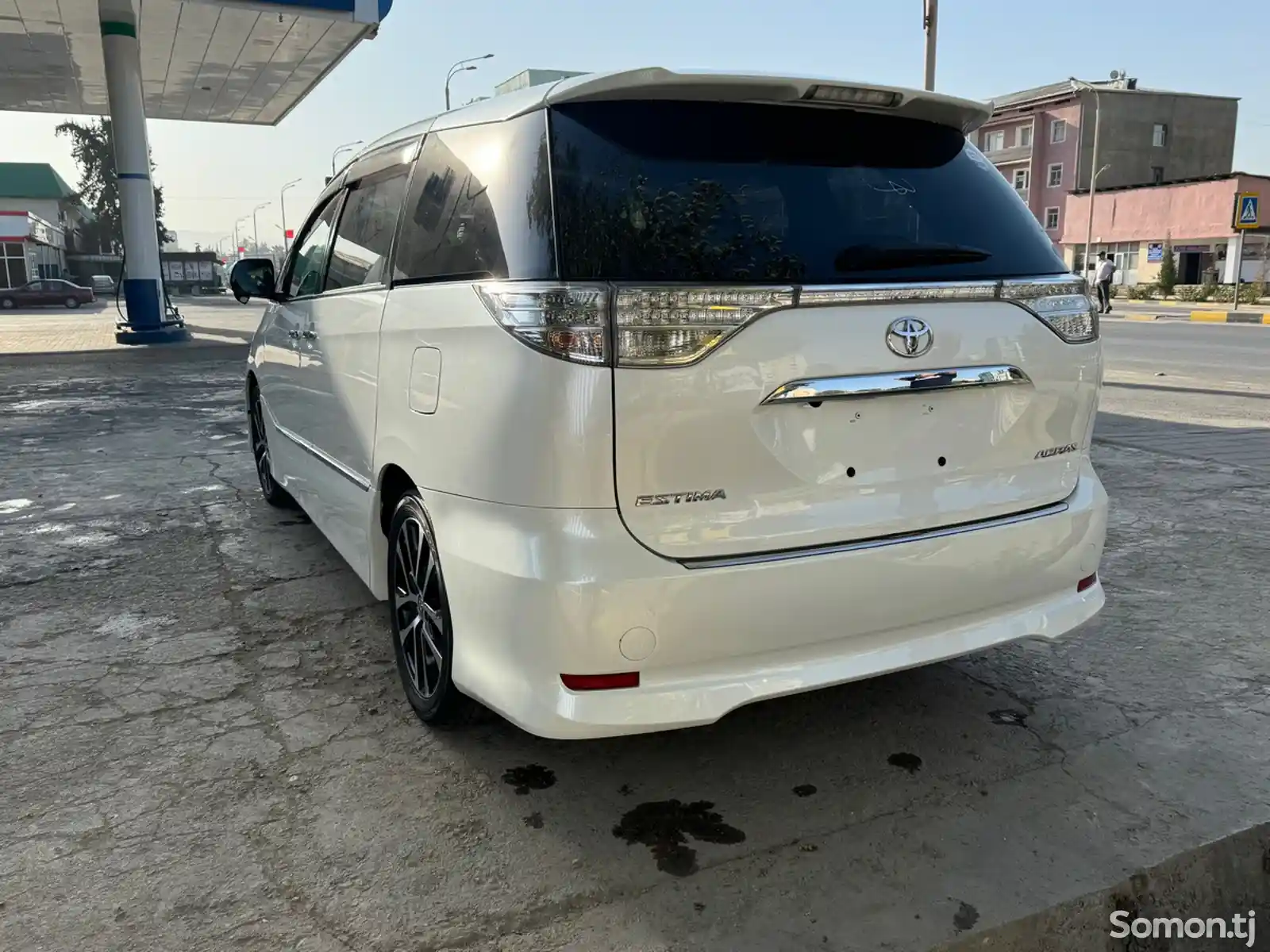 Toyota Estima, 2014-9