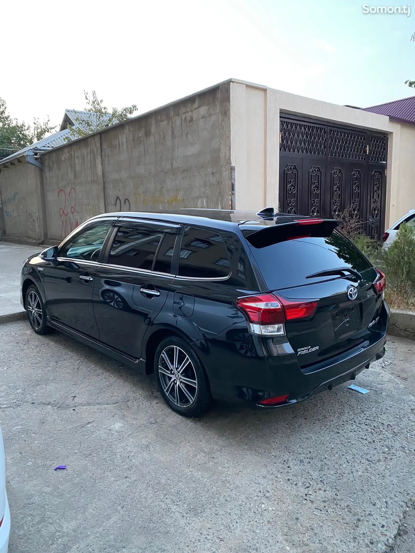 Toyota Fielder, 2015-8