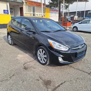 Hyundai Accent, 2015