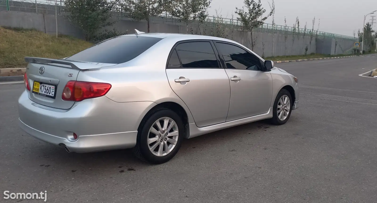 Toyota Corolla, 2010-6