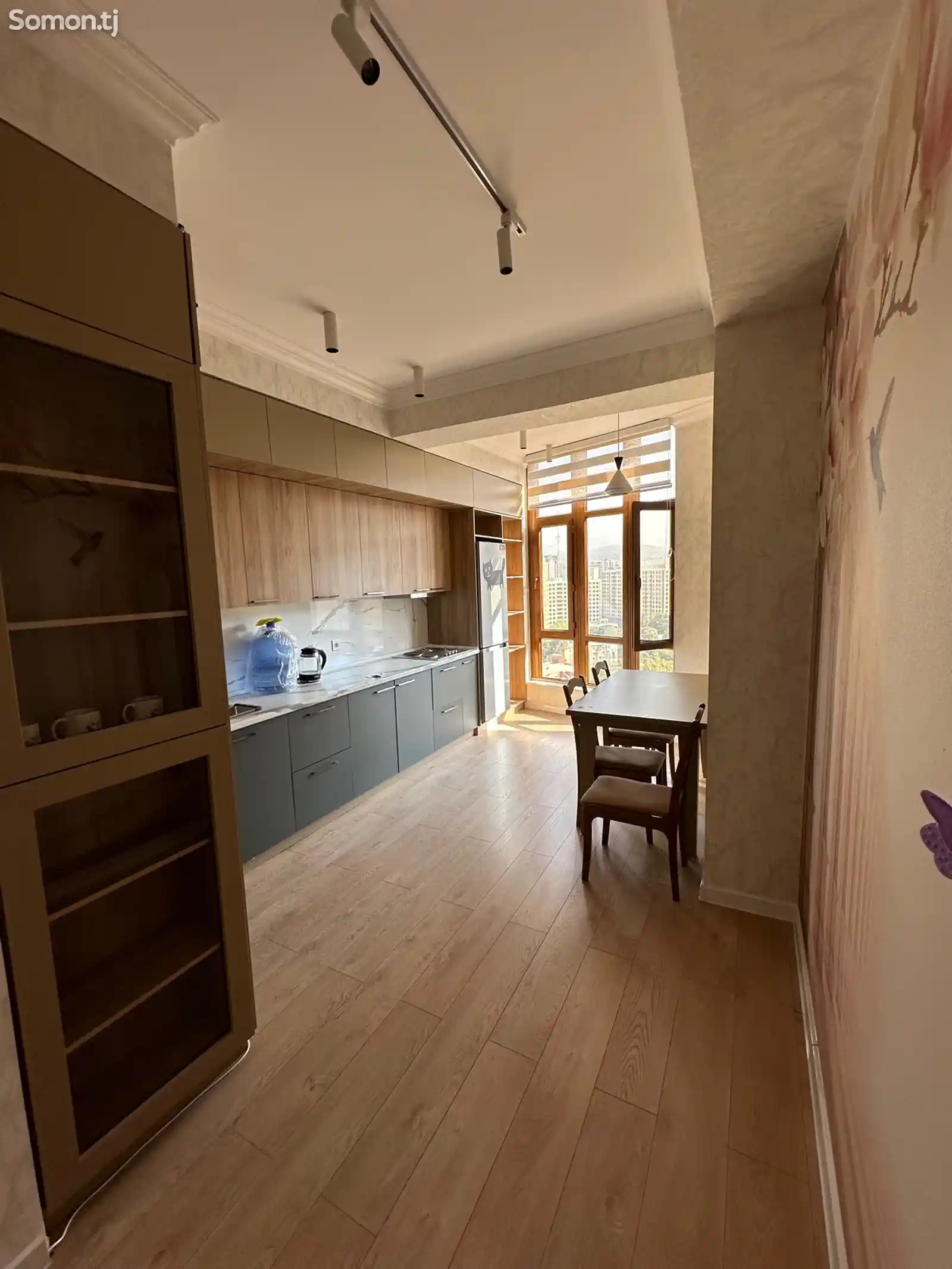 3-комн. квартира, 17 этаж, 140м², рудаки 11-9