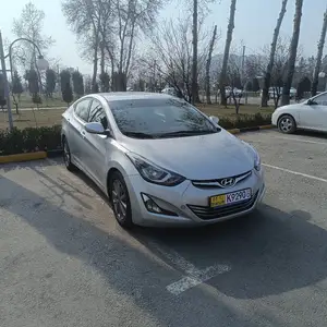 Hyundai Elantra, 2015